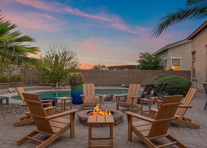 Villa Mountain View Retreat Pool, Firepit Pool Table Fun *