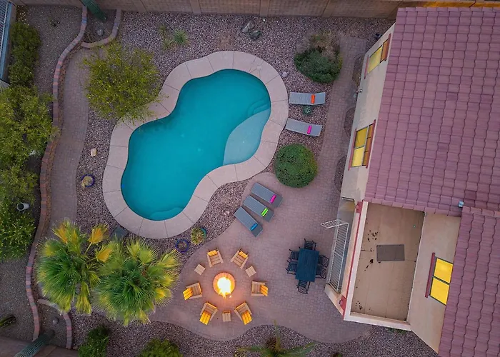 Mountain View Retreat Pool, Firepit Pool Table Fun Villa Casa Grande
