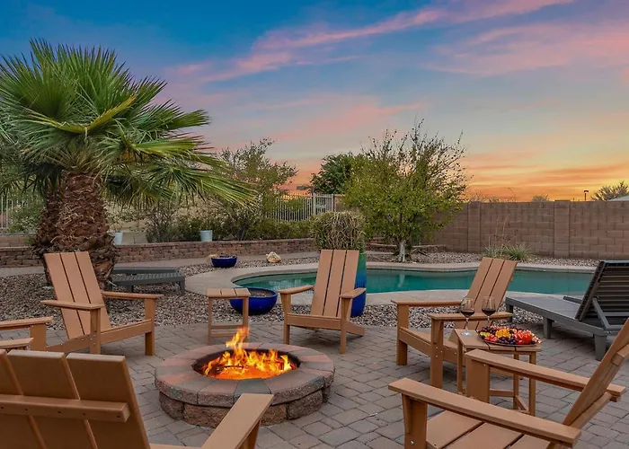 Villa Mountain View Retreat Pool, Firepit Pool Table Fun